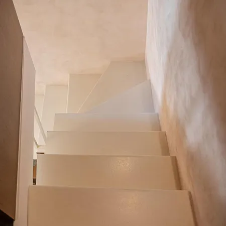 Monk 27 - Next To Old Venetian Harbor *