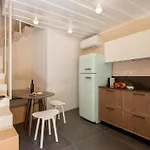בית נופש Monk 27 - Stylish Old Town Retreat *