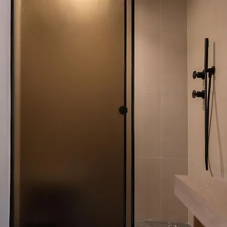 Monk 27 - Next To Old Venetian Harbor 度假居