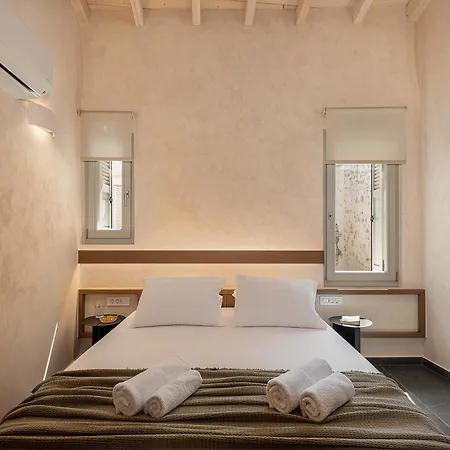 Monk 27 - Next To Old Venetian Harbor Vakantiehuis Chania (Crete)